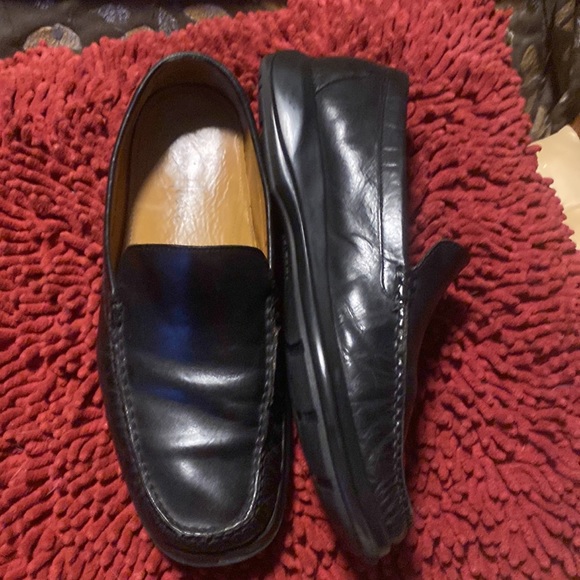 COLE HAAN Men’s Black Loafers-Size 9.5 - Picture 2 of 6